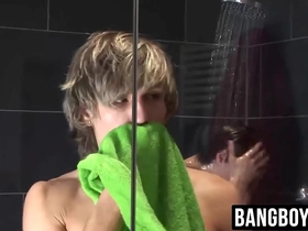 Cute twinks with huge pricks having hot sex in a shower
